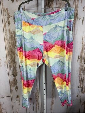 NWOT, Pro Player, Colorful Outdoorsy Print Leggings. Size 3X. Side Pockets